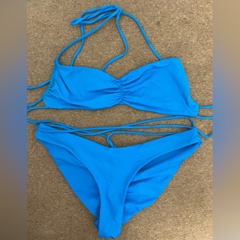 FRANKIES BIKINIS ruched cheeky set